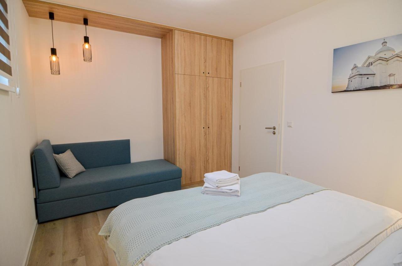 Apartman Astrid 4 Mikulov Exteriör bild